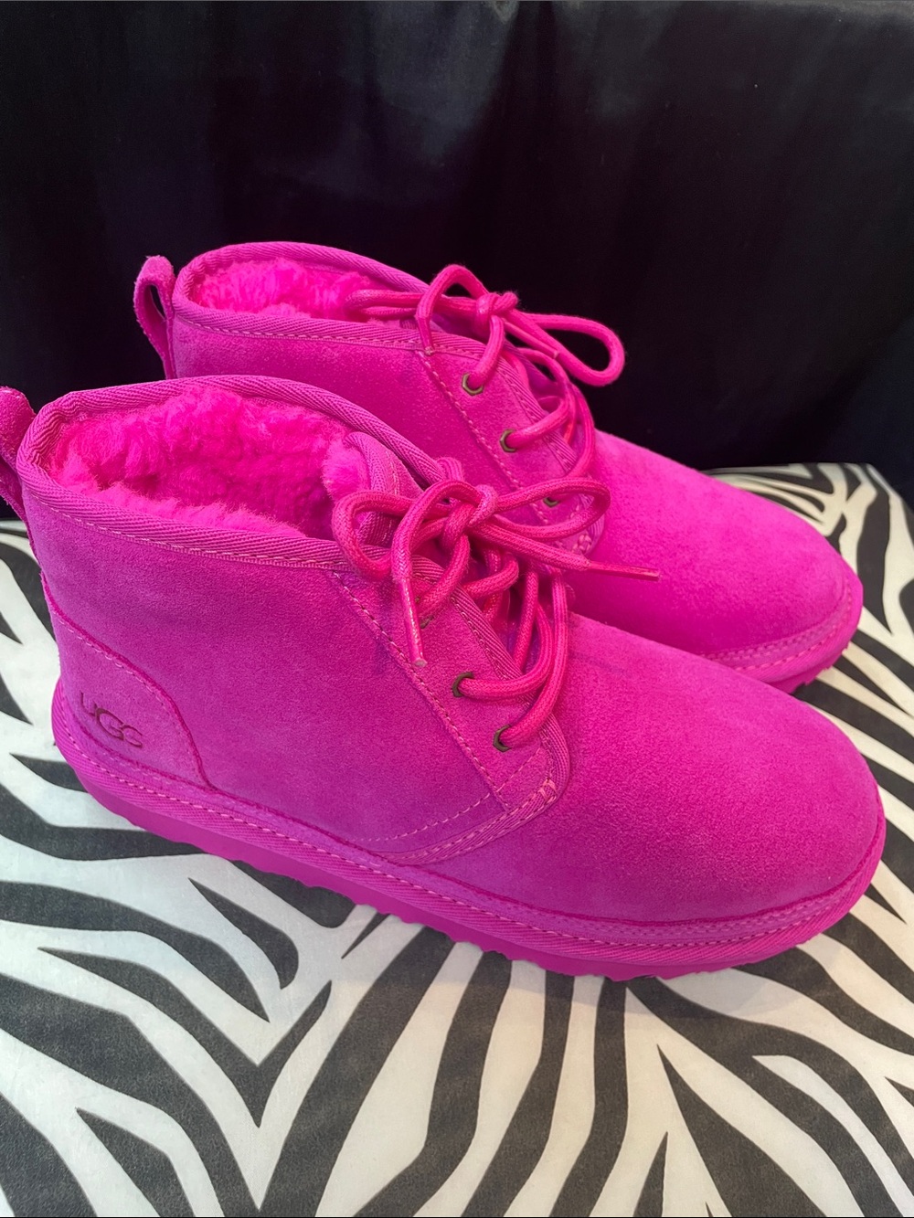 UGG Suede Neumel ll Hot Pink Kids Lace-Up Boots